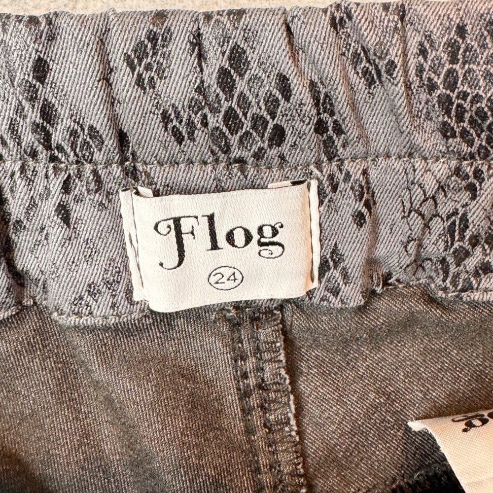 Bevy Flog Python Snake Print Joggers Elastic Wais… - image 3